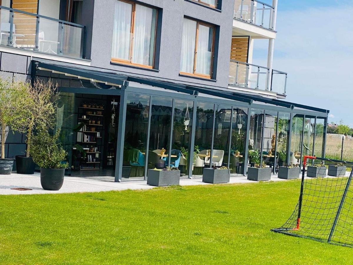 Przystan Apartamenty Sarbinowo Exteriör bild