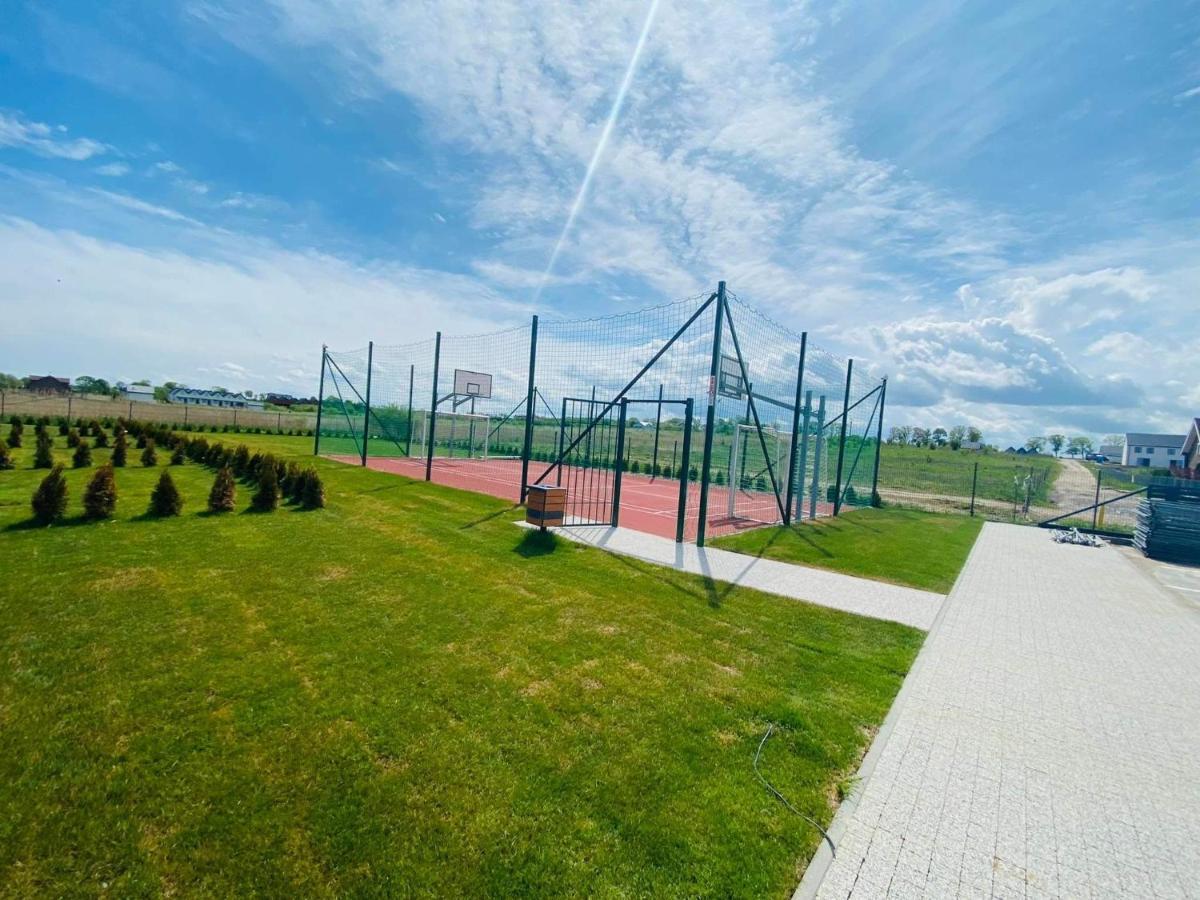 Przystan Apartamenty Sarbinowo Exteriör bild