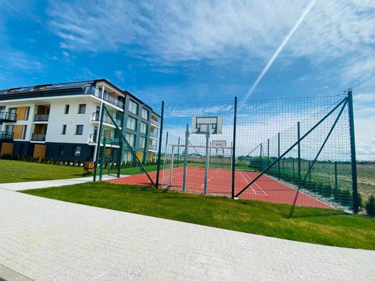 Przystan Apartamenty Sarbinowo Exteriör bild